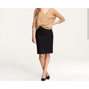 J.Crew Pencil Skirt Wool Original Fit Black Womens Size 4